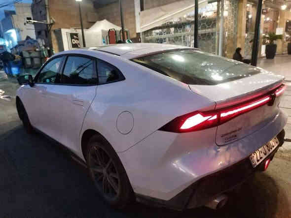 شانجان يوني في 2024
ماشيه 115000 

حساسات أمامية

حساسات خلفية

التشغيل عن بُعد

التشغيل بضغطة زر

توقف مؤقت أوتو هولد

بريك إلكتروني EPB

مثبت سرعة متكيف رادار ACC

ثبات الكتروني ESP

فرامل الطوارئ الذاتية AEB

مانع انزلاق TCS

مساعد صعود المرتفعات HHC

تحذير الاصطدام الأمامي FCW

مراقبة ضغط الإطارات TPMS

تحذير مغادرة المسار LDWS

السياره حره ب اسمي 

رقمها اربيل 

متواجده السياره في بغداد الكرخ

 السعر 22 مليون وبيها مجال

وهذا السونار 

 غير متواجد على الفيس

***********

***********
