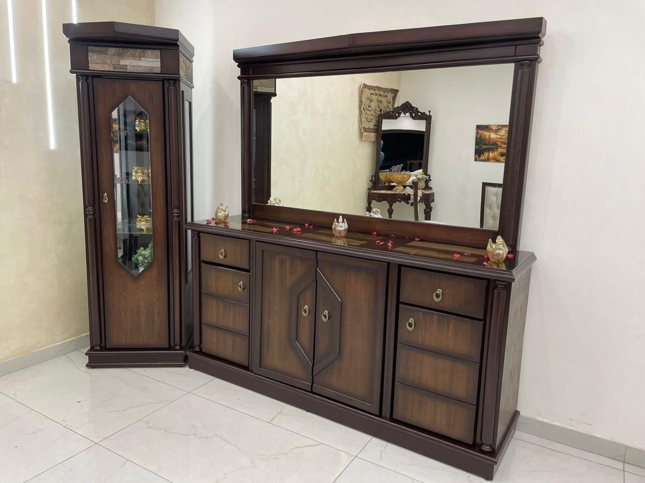 جدد أناقة بيتك بغرفة سفرة راقية ✨
للباحثين عن الفخامة والرقي 👌
غرف سفرة بتصميم عصري ولمسة فنية ✨
ألوان أنيقة تناسب جميع الديكورات 🎨
جودة عالية وتشطيب فاخر 💎
مقاعد مريحة وطاولة فخمة تضيف لمسة فخامة على المكان 🍽️
جاهزة لتكون نجمة جلساتك مع العائلة والضيوف ❤️
📍 التوصيل متاح لجميع المحافظات
💬 تواصل معنا الآن للمزيد من التفاصيل والعروض 🔥
#غرف_سفرة #سفرة_طعام #اثاث_راقي #ديكور_منزلي #اثاث_منزلي #غرف_سفرة_حديثة #تصميم_داخلي #اثاث_عصري #اثاث_مميز #غرف_طعام #اثاث_فخم #ديكور_عصري #غرف_جلوس #اثاث_بيتي #عروض_اثاث #غرف_سفرة_فخمة


**إذا كنت صاحب هذا الإعلان وتريد حذفه لأي سبب، رجاءا أرسل رسالة إلى الدعم الفني**