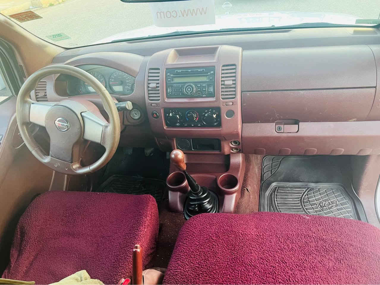 ناڤارا 2009 مەکینە بیلاد 
گێڕو مەکینەو ئاکسل بەشەرت 
ڕەقەموو سەنەوی نوێیە بێ بۆیاغە 
کەمێک قەڵەم کاری هەیە چوار تایەی 
نوێیە هەموو شتی بەشەرتە سعری 
100مەعامەلە ***********
*********** ڤایبەرو واتسئاپ هەمان ڕەقەمە كويسينجاك, أربيل
