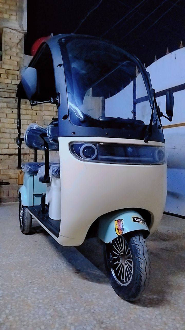 للبيع
شحن بطايريات جديده سعرها مليون و50 مكان بغداد بلديات *********** نضيفه
