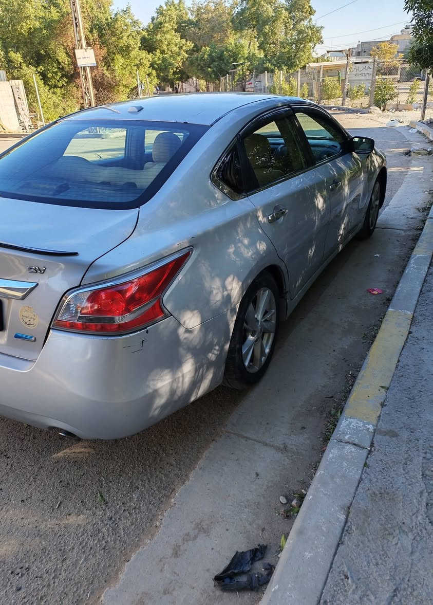 التيما ٢٠١٣ فول عدا الفتحه باسمي رقم بصره مكاني بغداد
ضرر جاملغ خلفي 
بصمه تشغيل 
بصمه ابواب 
تشغيل عن بعد 
تحكمات ستيرن 
شاشه و كامره 
صدر جديد تايرات جدد 
محرك ٢.٥ 
محرك كير لوز 
تبريد انجماد 
مكاني بغداد
 ***********
السعر ١٠٠ و بيها مجال
