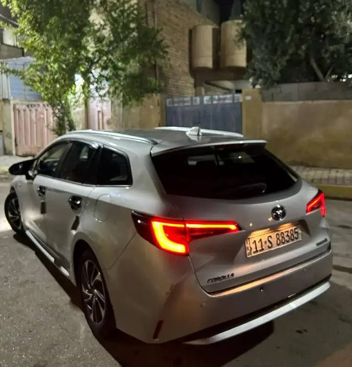 كورلا هايبرد أمريكا موديل 21 محرك 1800 مرغوب سيارة حادثها بنيد ودعاميه سيارة مال بيت موصفات حلوه تحكمات بصمه رادار سيارة  متصرف الف عليه بيها ملاحضات جاملوغ بارد وبهلال هم بارد سيارة استخدام شخصي رقم بغداد بسمي معروضه 160 وبيها مجال اقرا تفاصيل وشوف السعر وخابرني وتدلل *********** ترايك للسعوديه بيها شرط بس ستر الله سيارة عزل كشنات عاليه بلاديه تختلف كعدتها علكورلا العاديه
