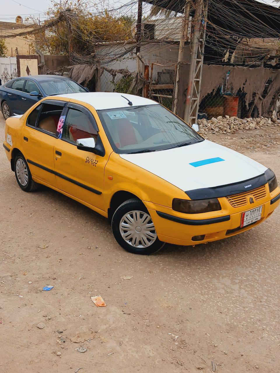 سلام عليكم سياره سمند 2012 السياره حلوه ومرتبه محرك وكير كلها مرتبه السياره نضيفه بس الجامه الخلفيه مكسوره المفتاح مال جنطه ضايع السياره 32 وبيها مجال للطيبن وشرط التحويل ثاني يوم *********** مكاني بغداد الدورة،
