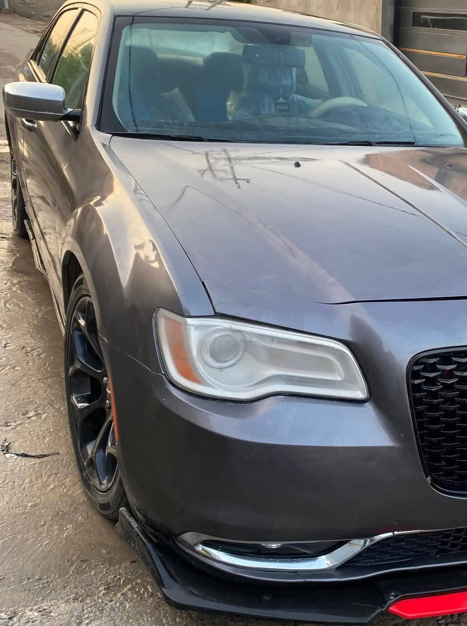 اعادة النشر بسبب الدوام سلام عليكم اوباما 2020 اصل 14 كامله مجهزه على اخر حبايه هيمي / ادوات ادوات متومه طبق الاصل سنوية وكاله عامه
تخم تاير. تشغيل عن بعد
رادارات
كامره
جاهزه للاخير
حدادية كير محرك كفالة / كصتها جنطه 
سيارة ناعمه وحلوة بكلشي مواصفاتها وصورها كدامك 
السيارة بيها لايت زنون قوي ومري شفط وسماعات دمام
ويل 20 خلايا نحل . سيارة srt فول عده الفتحه 
سعرها ٥٣ قفل مال بيع
***********
