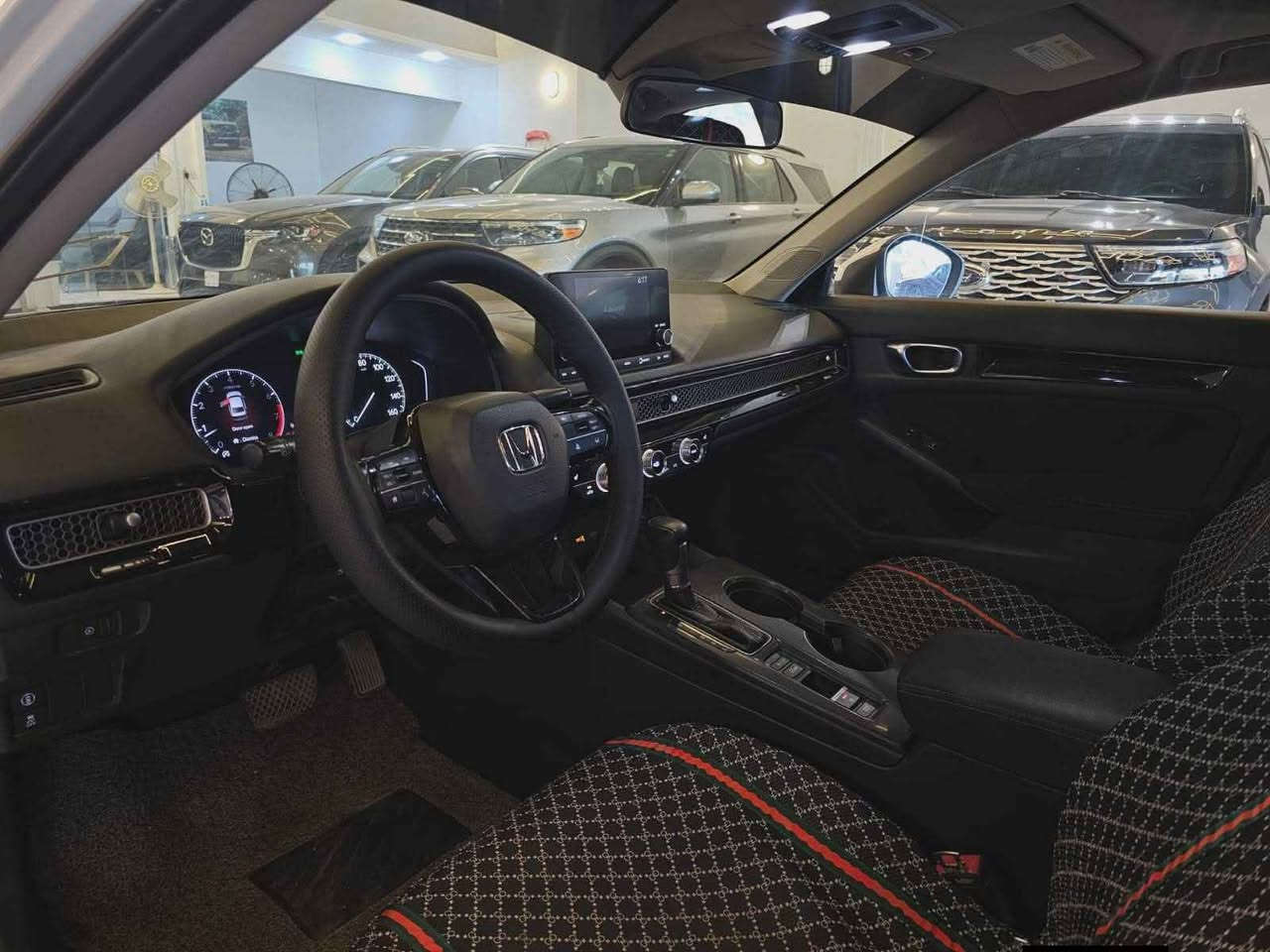 Honda Civic 2022
هوندا سيفيك ٢٠٢٢

مكينة ٤سلندر حجم 1.5تيربو💥
ماشية 52.000ميل فقط 

ضرر السيارة صفحة  بدون شاصي صور الحادثة واتس

رقم أربيل تحويل 

مكفولة من كير و محرك و كهربائيات

و ب سعر(130$) ورقة و بيها مجال للطيبين

مكان السيارة

سامراء

*********** Singapore
