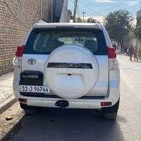 وبركاته جمعة مباركة عليكم برادو موديل 12 كويتي 6 سلندر بدون اي حادث او...