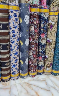 نقش همايون • اماراتي ثقيل • فرش نفرين