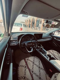 للبيع  او مراوس جيلي ام كراند 2023  حره بدون رقم  07887868403