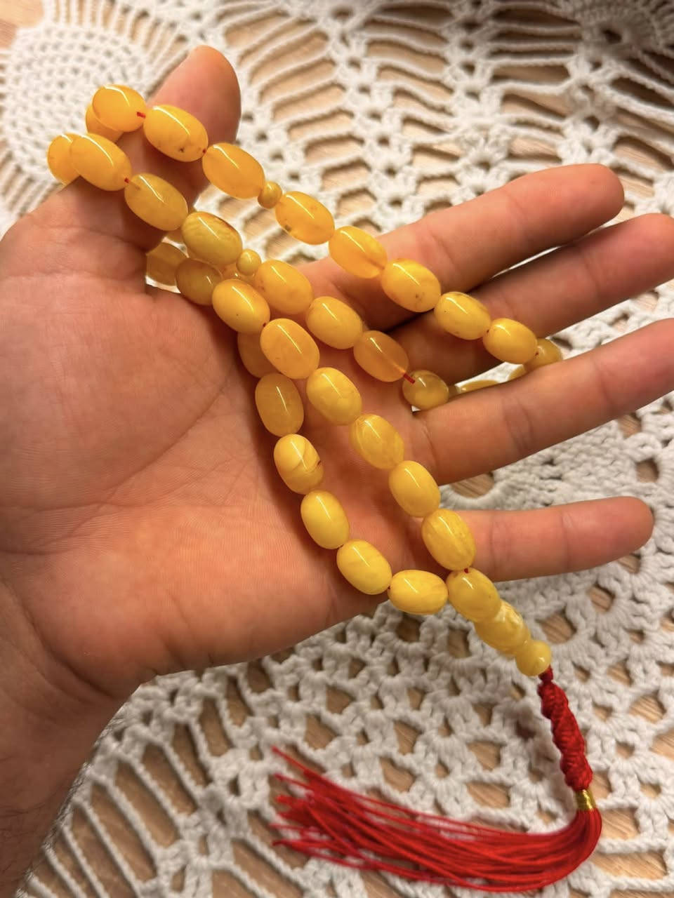 كهرب بالوني قديم جداً جداً
الوزن 49
عدد حباة 41
الكصه حبة العنب 
الشاهد ثلاث حباة


**إذا كنت صاحب هذا الإعلان وتريد حذفه لأي سبب، رجاءا أرسل رسالة إلى الدعم الفني**