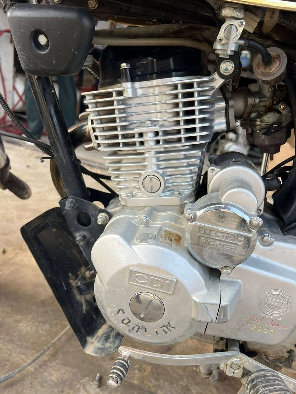 دراجة سونيك ٥ كير موديل٢٣ ورقة وحدة
مكينة ما مفتوحة شرط الضمان 
السعر ٥٥٠ وبيها مجال قليل للشراي
اتصل وتدلل ***********
