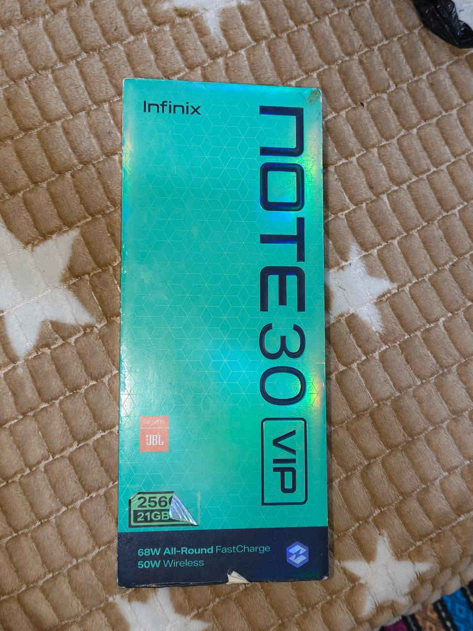 انفنكس نوت 30vip ذاكره 256. والعشوائيه 24  ملحقاته فقط كارتون جهاز مكفول من كلشي مبدل ضهر فقط الضهر الحالي بي فطر والبصمه وكفت بلتحديث جهاز مكفول من كلشي السعر 150 وبي مجال العنوان البصرة الزبير ***********
