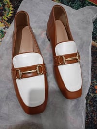 ملابس • قطعة • للبيع