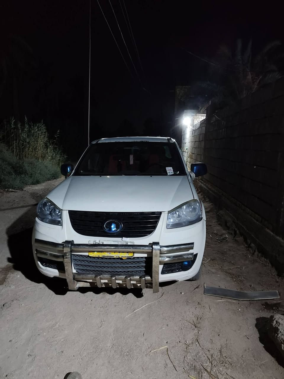 كريتول موديل 12 مكينه وگير جدد تبريد شغال حداديه جديده كلها تايرات 4 جدد كشرتها زينه بيها خياسات بسيطه رقمها صدامي راعيها يمي اني اتعهدلك بمداور ورقم نگليزي شرط بسمك عليها ضريبه اني ادفها تمشي وياي كله يجيك جاهز السياره مابيها لا گلبه ولا ضربه قويه رقمي هاذه *********** السعر 55 جاهز بسمك ما تدفع ربع
