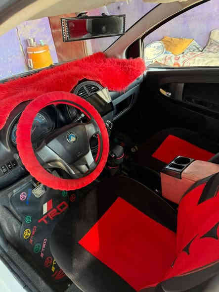 وعنده رقم بغداد 2013 فول مواصفات مقفوله جير ومكينه وحداديه حله موجوده الاتصال على الرقم***********
