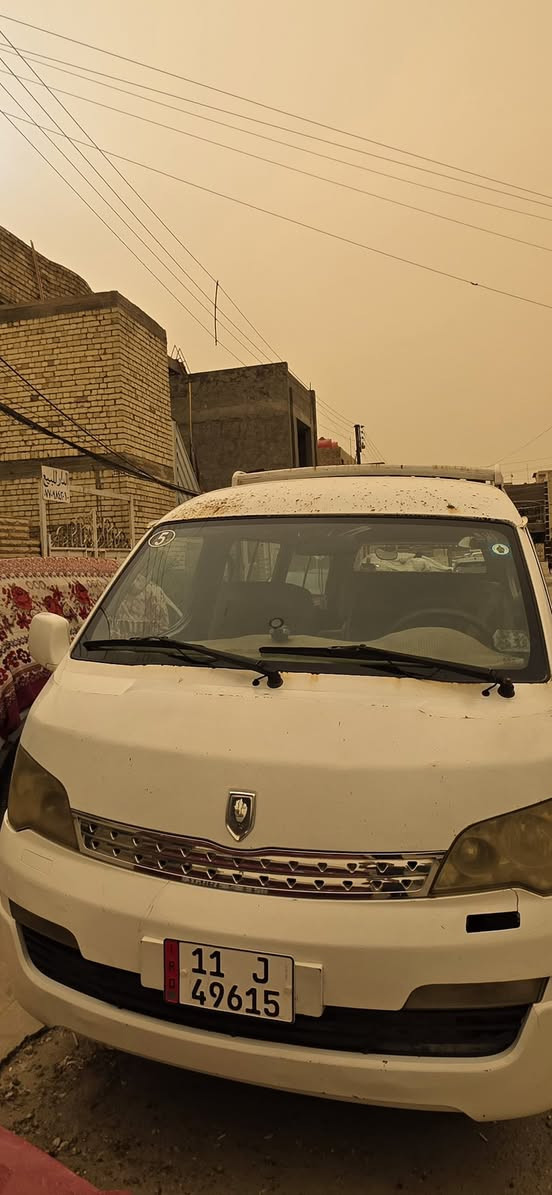 سلام اعليكم اجوان البيع سياره حره مصفره هيه والغرامات مكفواله من الصبغ العنوان بغداد حي ور السعر ٧٧ وبيها مجال قليل ***********
