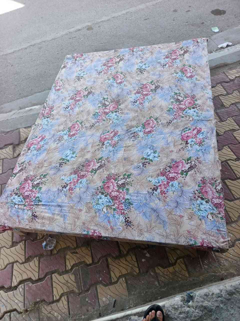 تخت مستعمل جربايه نفرين حطاطه الرمادي الصوفيه قرب مطعم قصر الابيض السعر 60بي مجال واتساب ***********
