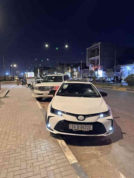 السلام عليكم تيوتا كورلا 2025 ماشية ١٥ الف فقط كفالة عامة ماعدا طخة خلف باب السكن لون ابيض خليجي شد صيني حرة السيارة باسمي فول مواصفات 
كشنات جلد 
رادارات 
نقاط عمياء
 تحديد مسار 
مثبت سرعه 
دخول ذكي
 لدات ترحيب 
فتحة السيارة فول للاخير  
للتواصل ***********
