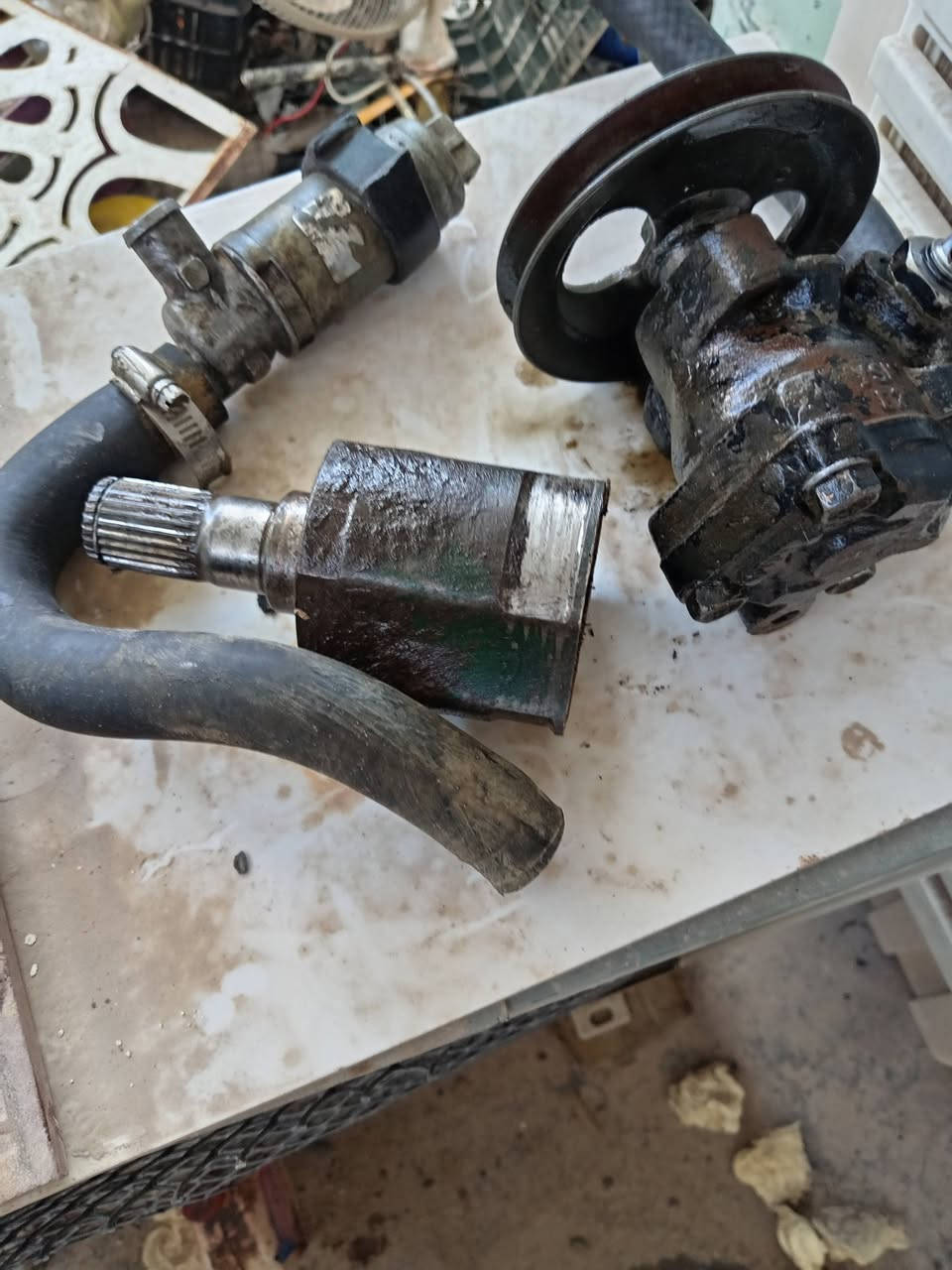 سلام عليكم اخوان عندي غراض النترا للبيع ١٩٩٣ والاستفسار ***********
