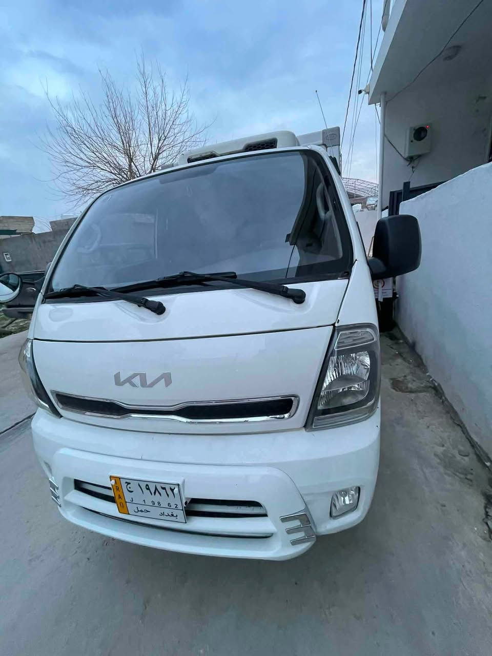 کیای بەرادبراوە 3000هەزاری سۆبەر
بەرادی مەزبوت
2019مۆدیل
کۆدی بۆکراوە
کارەبای بریک تەقەو رەقە  رزیوی هەمووی جایز
سەیارەکە زۆر جوان ماوەتەوە
بی دەحمو بی لیدران
شوین سەیسایەق
***********
***********
