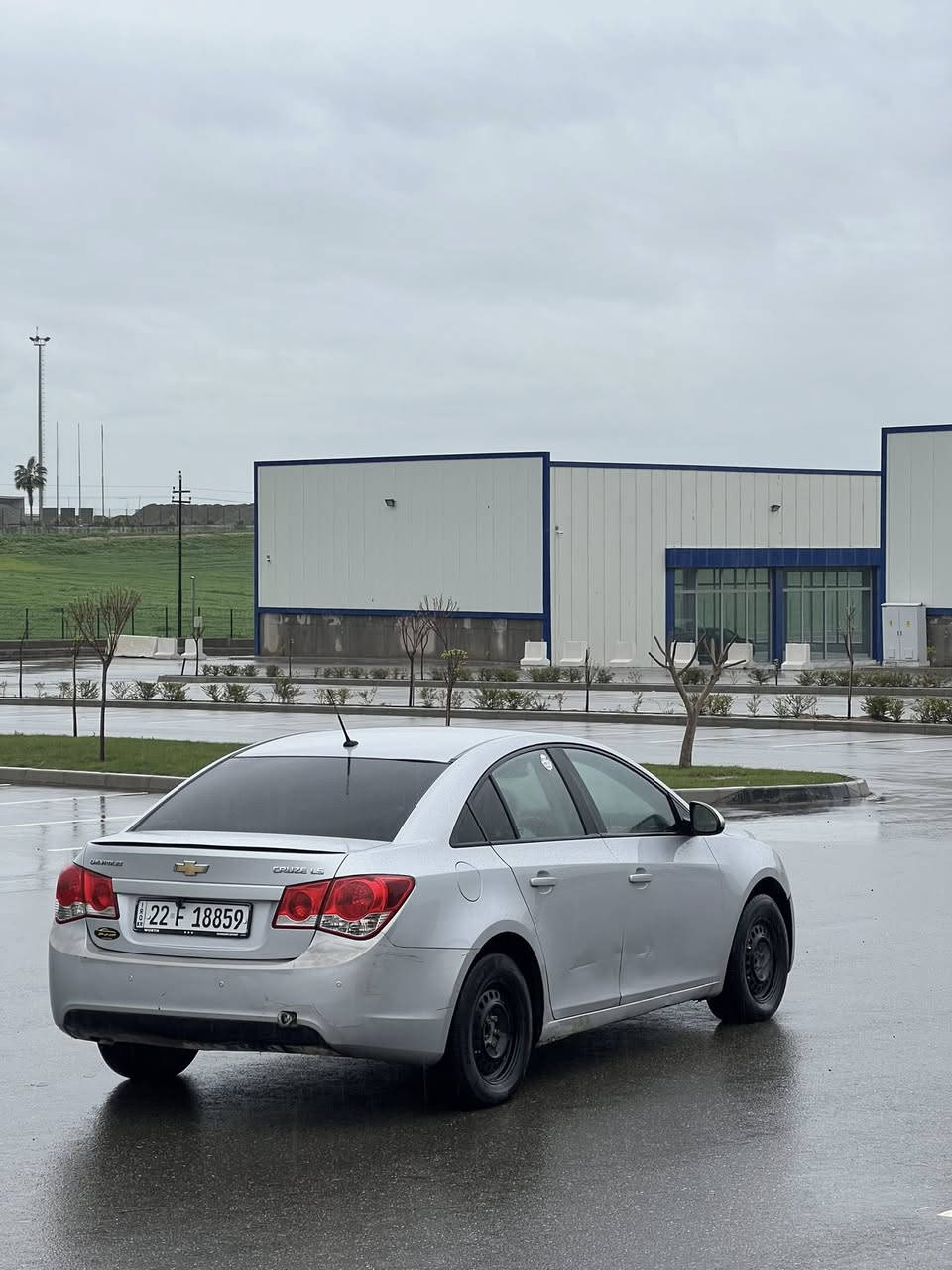 شوفرلئت كروز مودئل 2010 سياره بدون دعم و صبغ ال كير و محرك شرط تبريد ثلج التحويل وكاله نفس اليوم رقم سنوي جديد 2027غرامات 100دولار ينزل سعر سياره كولش نضيف  سعر سياره 80ورقه و بيها مجال ***********
