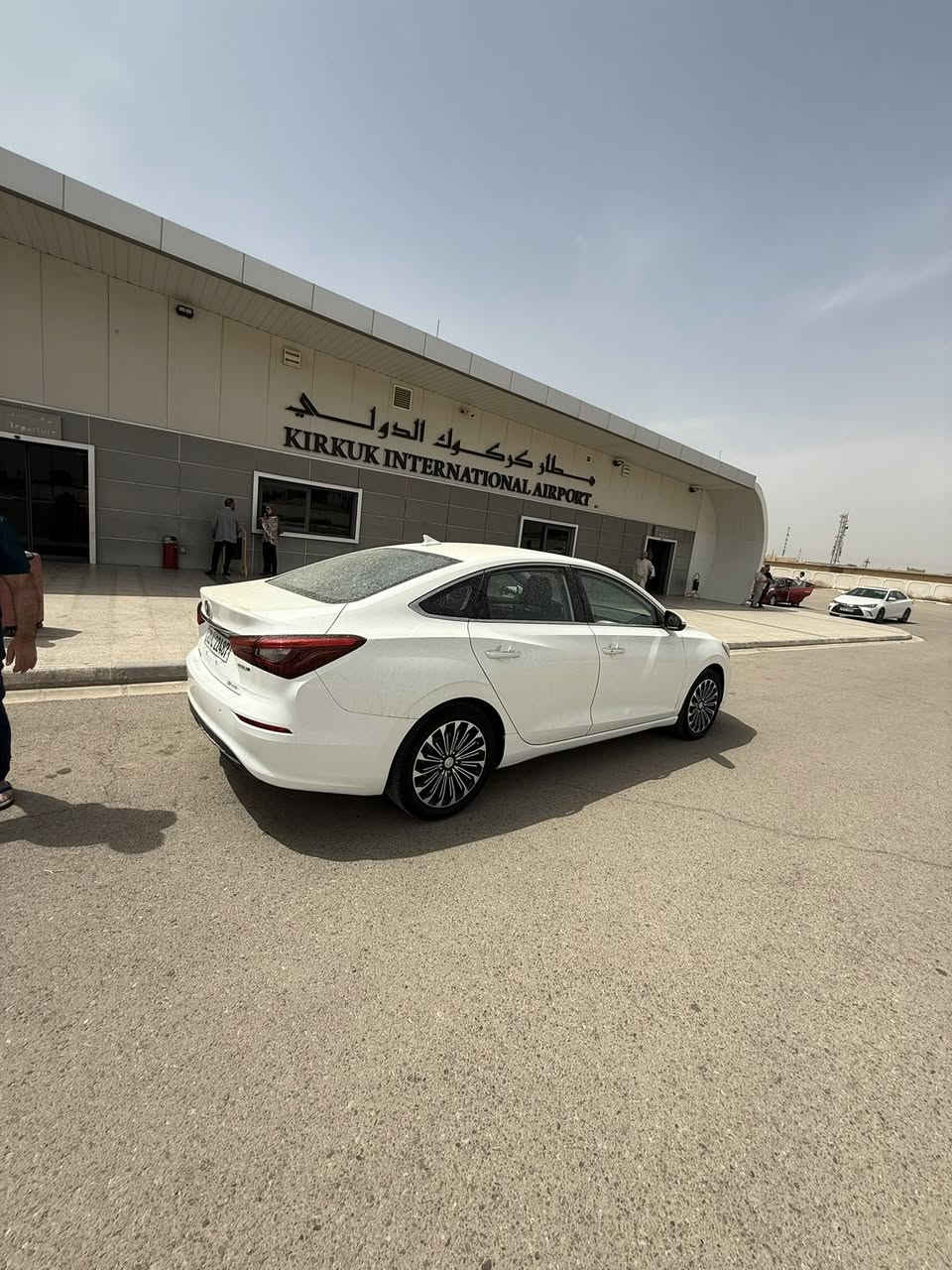 شانجان ايدو بلص 
موديل ٢٠١٩ 
لون ابيض 
ماشيه ٦٠ الف 
فول مواصفات 
بصمه 
كشن جلد 
شاشه 
كامره 
حساس …
سنويه لحد ٢٠٢٩ 
السياره بأسمي تحويل ثاني يوم
سعر 108 و بيها مجال
اتصال ☎️ ***********
