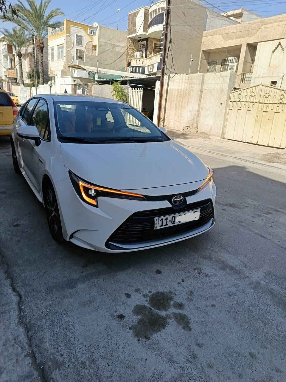 السلام عليكم كورولا ٢٤ هايبرد ماشية ١٨الف فتحة سبايدر بلاد  داخل مشمشي واسود سياره خير من الله كفاله من لضربة ولصباغ تبديل على وضع لشركة للاستفسار الاتصال على الرقم *********** بغداد الطالبيه
