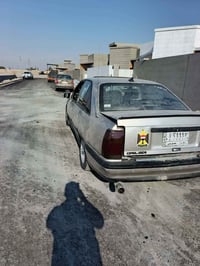 اوميغا • ٩٢ • الرمادي