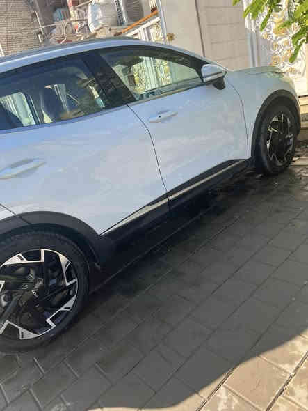 24     خليجي
15 الف ماشية
فول حديد
مكفولة حتى من شخط 
اربيل
***********
بغداد حي اور
