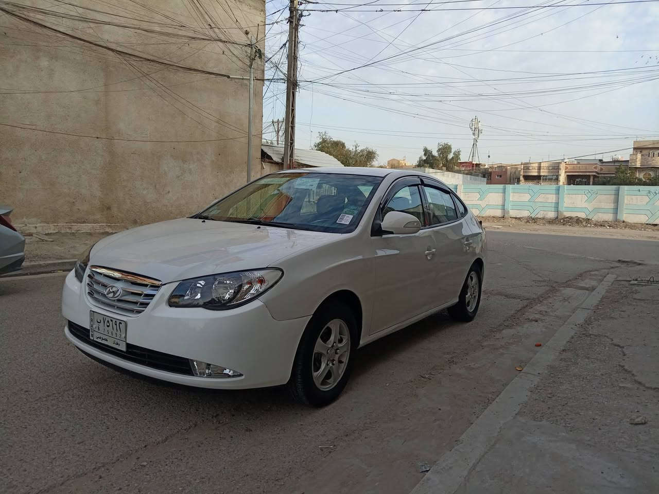 النترا وارد خليجي محرك 1600 دوش ممتاز كير ممتاز حداديه جيده كهربائيات كلها شغاله وكلها بلاديه سياره تخم تاير جديد رقم بغداد داخل بيجي شاشه كبيره كاميرا خلفيه تبريد شغال تدفئه شغاله السياره يوجد بيها مكانات صبغ بدون حادث السعر 105 وبيها مجال الاستفسار على هذا الرقم *********** محمد العنوان بغداد الشعب
