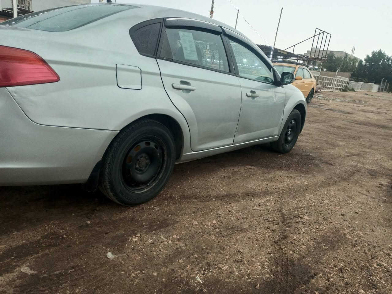 سلام عليكم  برلنس موديل 2014 لون رصاصي رقم بابل حره  السياره بيه صبغ  ع كد الخياسات الي معمرهن فقط السياره حلوه  خير من الله بيه خيط تبخير    السياره بدون لا ضربه ولا تخه  السياره جاهزه خير من الله. كير  اتوو ماتيك.  اريد مروس افيوو  اتوماتيك   مكاني حله قرب سيطرة الاثار    ***********
