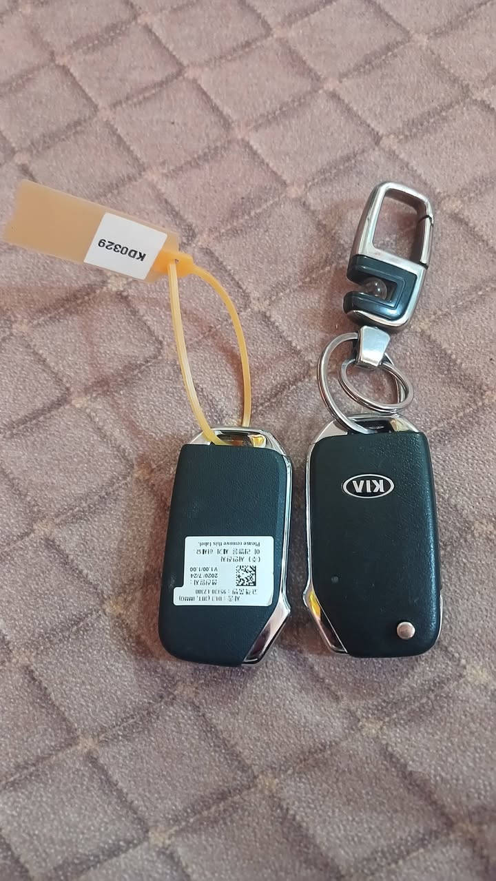 كيا كي فايف خليجي مال دوليه ٢٠٢١
محرك ٢٠٠٠ دوش
السياره جديده جدا
كفاله من الصبغ والضربه والبارد
السياره مواصفات الاعتياديه
شاشه وكاميرا
حساس امامي وخلفي
تبريد قطعتين
اشاره بالمري
السياره جديده جدا وبسمي رقم بغداد الدولي ماشيه ٧٣ الف
***********
