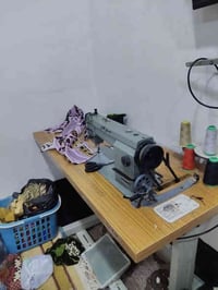 مكينه للبيع جديده  مستخدمه قليل سعر 260  07832856539