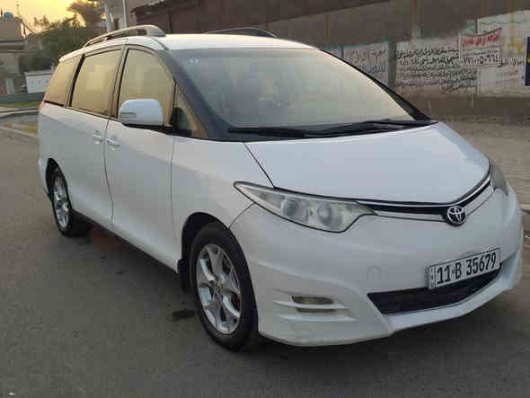 تويوتا بريفيا ياباني وارد خليجي... بدون ضربة (شواصي والغود وتكم"مكفولة")
موديل2008/  7راكب سياحي /تبريد مركزي 3قطع ثلج . مكينة 4سلندر /2400
تجي نفس الكامري بالضبط ..  بصمة...تخم تايرات جدد ( 5 ويل كب حتى الاسبير ) وغرفتها نظيفة جدا اشاير بالمري دوشمة وارضية جلد باب الصندوق يفتح  كهربائي رقم بغداد انكليزي سنويه وهزه وارقام جدد و ( بأسمي )
( للبيع فقط..ما اراوس ولا اقساط) 
تحويل مباشر الي يشتري يعتبرها مصبوغة حزام وناشر سونار وي الصور..
سعرها 123وبيها مجال مكانها بغداد
***********
