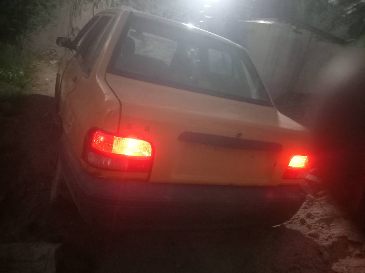 سايبه موديل ١٢
سياره كير ومكينه ودواخل وكهربائيات خير من الله
فقط بنيد الاذاين طاكه شواصي جدد بيها شويه من كدام فطر سياره ترايك وين ميعجبك سنويه عظم صاحبها ماواصله ابيع كوم حديد كوم حديد سعر مليون وبيها مجال بسيط مكان بابل الهاشميه ***********
ماصدات أمامي وخلفي جدد توني شاذهن
