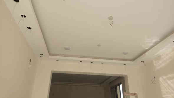 السلام عليكم نعمل كافه أعمال الكهرباء السيمينز  وجبسن بورد بكادر كافوا في محافظة الديوانيهه
ابو وتين ***********
