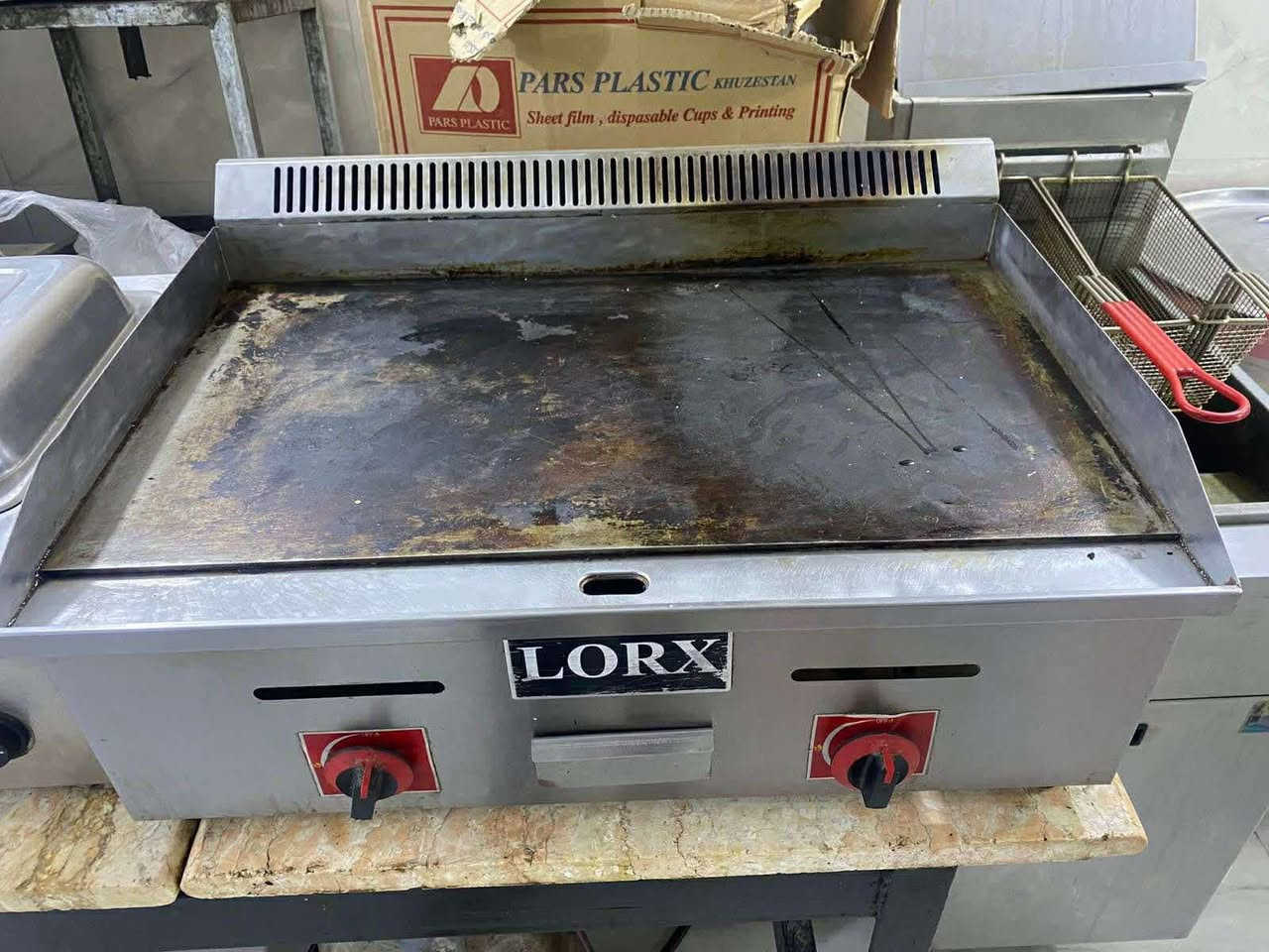 غراض مطعم مستعمله شي قليل
للتواصل واتساب ***********  العنوان : بابل
