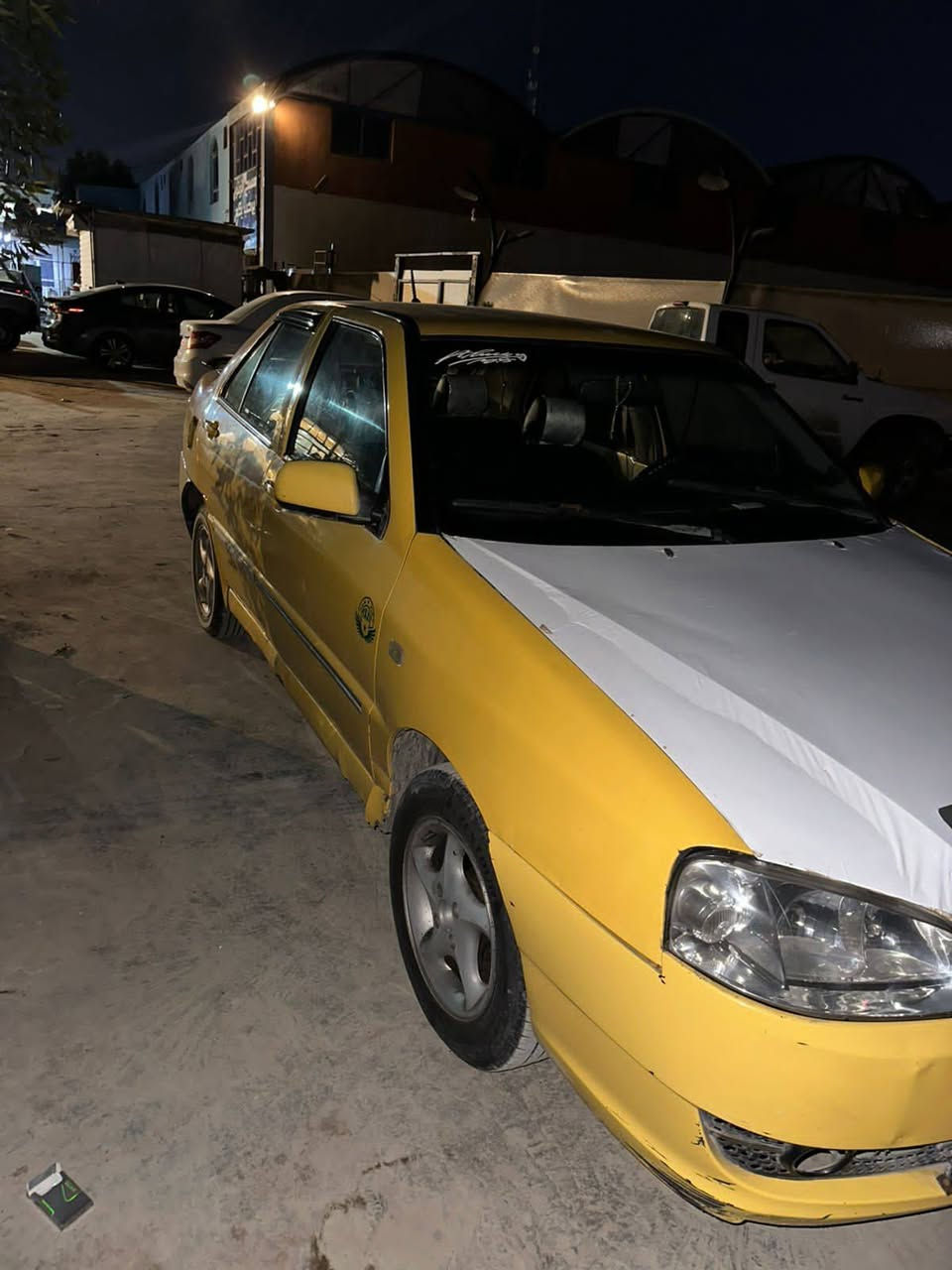 السلام عليكم
للبيع شيري كوين 2010

كير ومحرك شرط كورلا يارس 

كفاله من ضربه وتبديل صبغ احزام فقط جماليه اثر جراد
كهربائيات كلها شغاله طخم تاير جديد طخم وره كدام جديد باتري جديد مابيها  اي نقص فقط تبريد سياره خير من الله رقم بغداد تحويل بشرط رقم وهزه سنويه 2031 مكان السياره موصل الايسر سعرها 36وبيها مجال 

الاستفسار على الرقم التالي *********** واتساب حصراً
