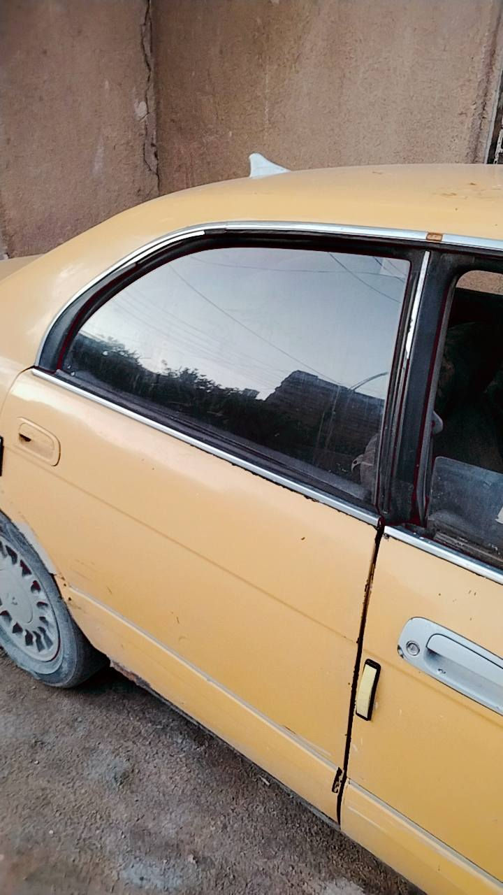 بطه متصل رقم بصره. حرف ر. مكينه بيها بخار بدايه. السياره مضيفه شوف العين. نكرة سلف. سماعات مسجل اشاير لايت. كلها شغاله. كير كفاله فقط مكينه يرادلها طابوكه. السياره انضف من الصور. مراوس بسياره خصوصي.... مكاني بصره كرمة علي....


**إذا كنت صاحب هذا الإعلان وتريد حذفه لأي سبب، رجاءا أرسل رسالة إلى الدعم الفني**