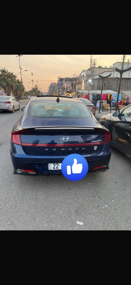 السلام عليكم عندي سوناتا ٢١ ماشيه ٥٣ الف ميل حادثهة جامل امامي ايمن بدون ايرباك فول الفول اريد اراوس بسبورتج اكس برو ٢٣ او ٢٤ وشكد الفرق اني حاضر  ***********
