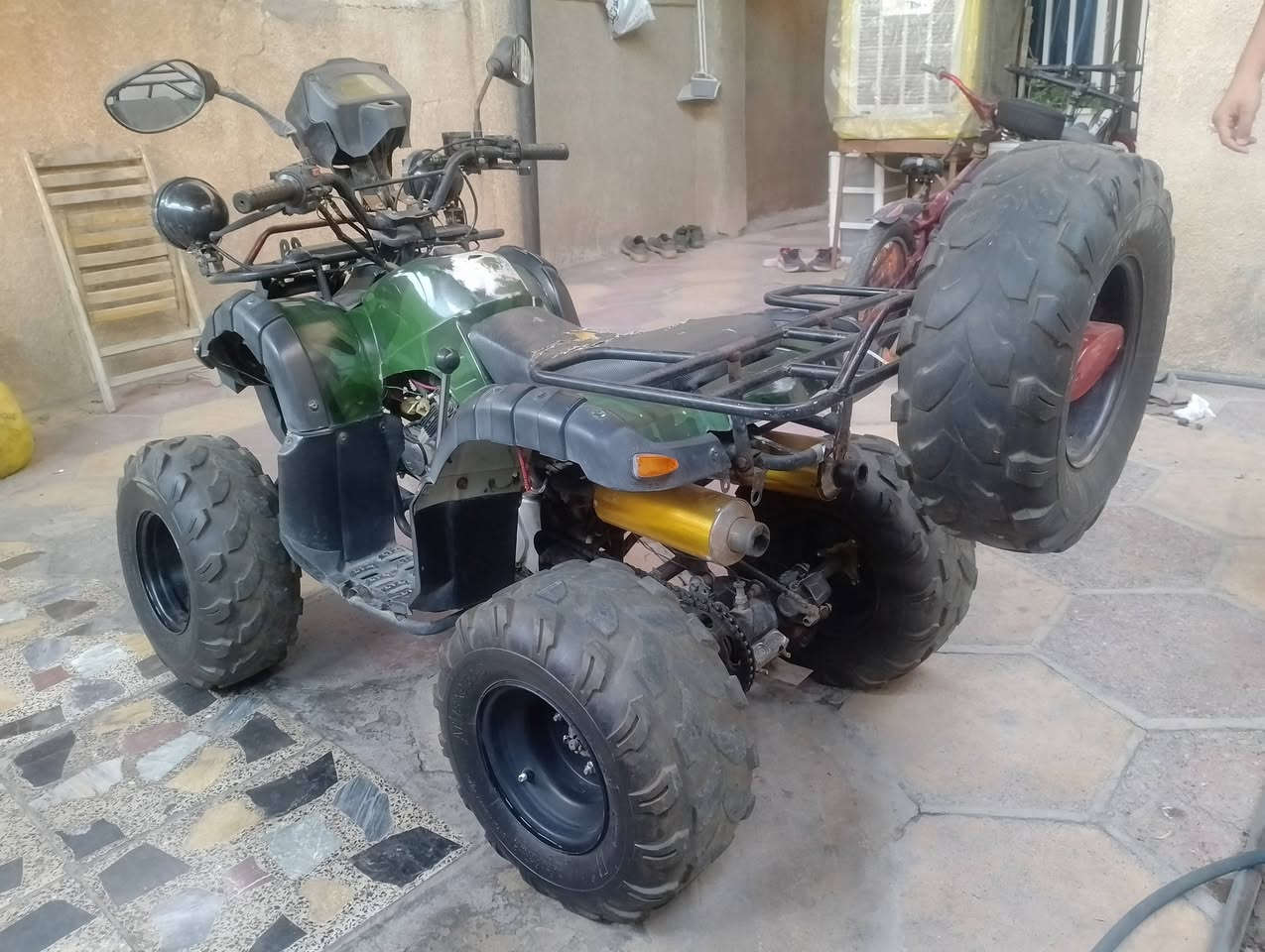 دراجه رباعيه السعر(700)وبيها مجال
CC  125
كير ومكينه وكهربائيات كلها نضيفه وجاهزه
مكان  حي الجهاد
رقم  ***********
