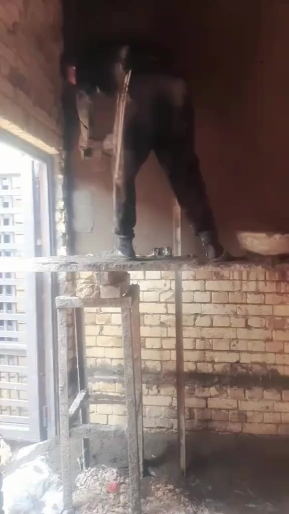 السلام عليكم خلفه لبخ و مخمر و جص تقطيع واجهات شغل درجه أوله متفرغ ميسان العماره ***********
