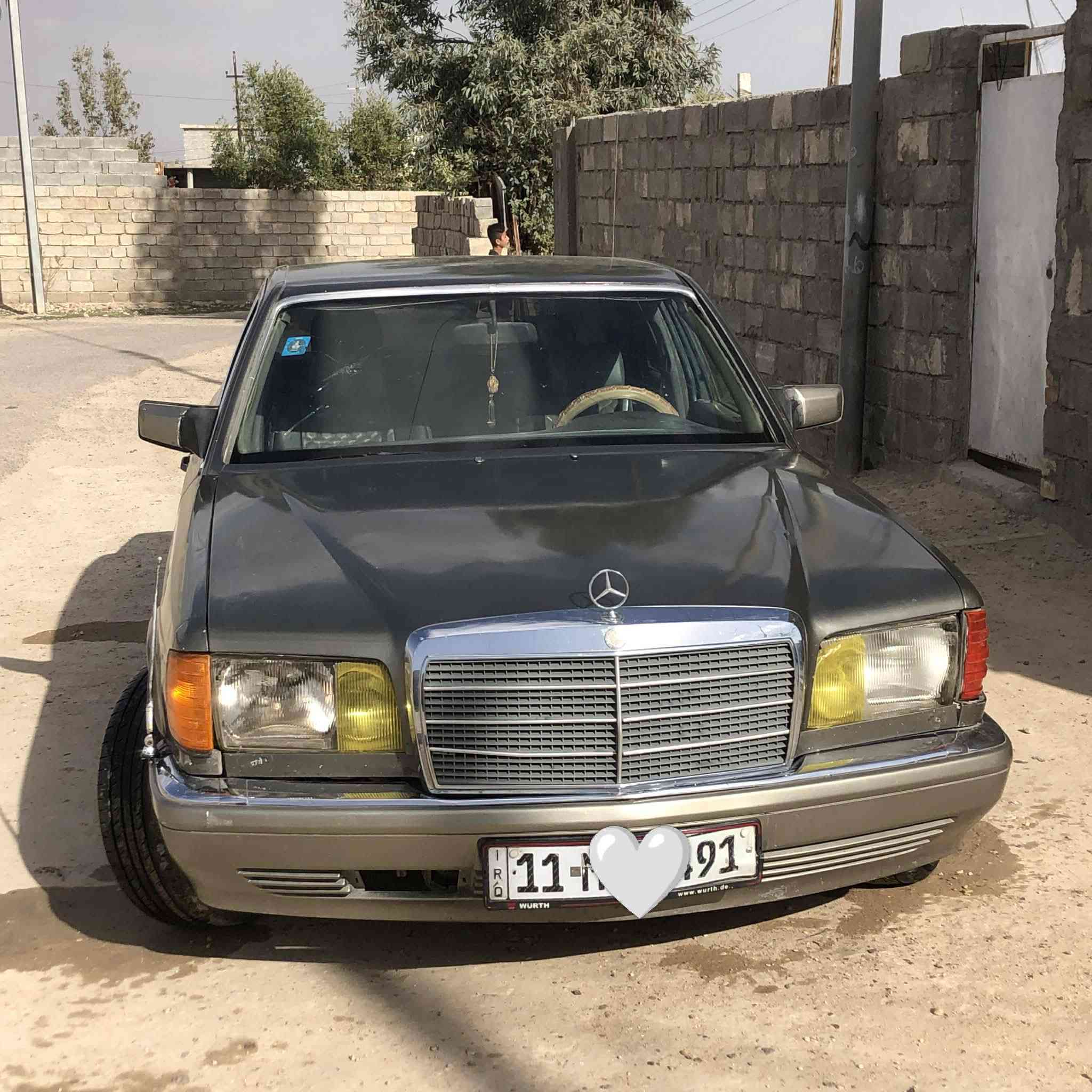 السلام عليكم
مارسدس رئاسي للبيع موديل  83 رقم بغداد بسمي
سنويه لحد 31  مكينه وكير بطه 3000  ترايك 200 
سياره جاهزه
(السعر48) وبيه مجال مكانه السياره (فلوجه)  لاستفسار عل الرقم ***********
