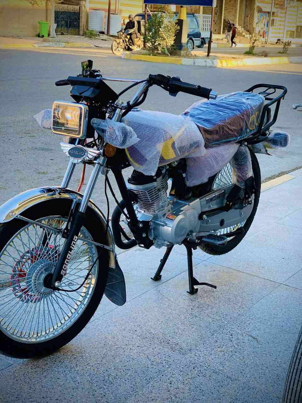 للبيع سونك موديل 26 مكفول صارله يومين من مشدود سعر 825 بيها مجال ***********
