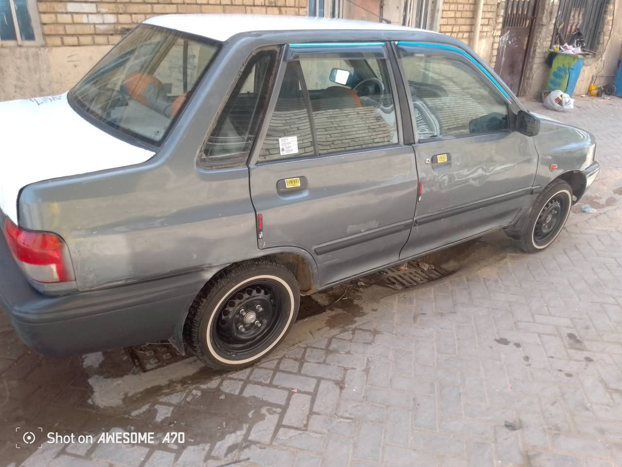 سايبا موديل ١٢
رقم نكليزي بغداد 
هزه جديده 
مكينه وكير نظاف
تبريد شغال
حداديه خير من الله 
وتخم تاير جدد خط ابيض
كهربائيات كله شغاله 
غرفه نظيفه 
السعر ٢٩
بغداد 
***********
