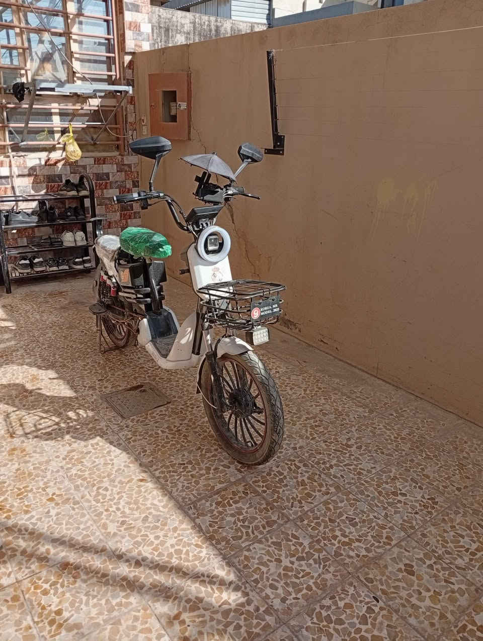 السلام عليكم ورحمة الله وبركاته عندي ماطور بيع معاراض راس براس كلو شغل دبل سويج دبل كارت بلوث دبل بصمه اشاره خلط سطب لايت عالي ناصي شغل  السعر 600 بي مجال الطيبين عل واتساب رقمي هذا ***********مكاني موصل شققه الخضراء Singapore
