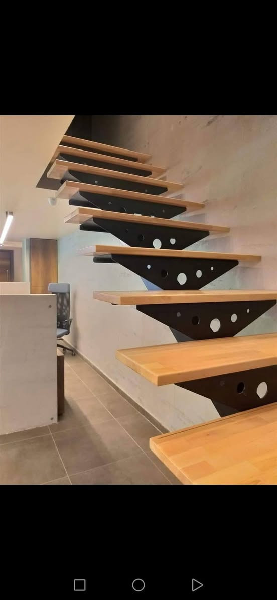 مضلات هرميه قرميط ❤️
مع ضمان 5سنوات✅
حديد ثقيل وباسعار جمله 
*********** 📲
اخوكم محمد النعيمي
