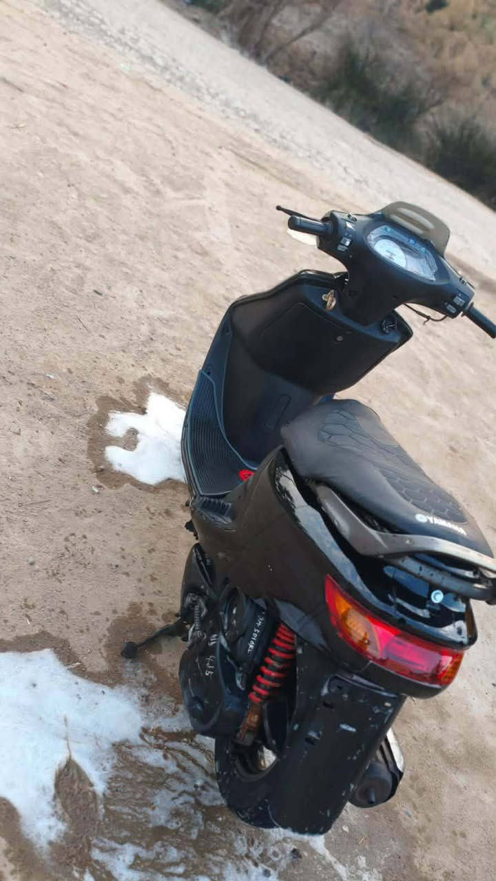 سلام عليكم دراجه فراشه حاويه للبيع كهربائياتهه كلهه شغاله سلف وهندر مكاني بني منصور السعر خاص اي استفسار ع هاذ الرقم ***********🫡
