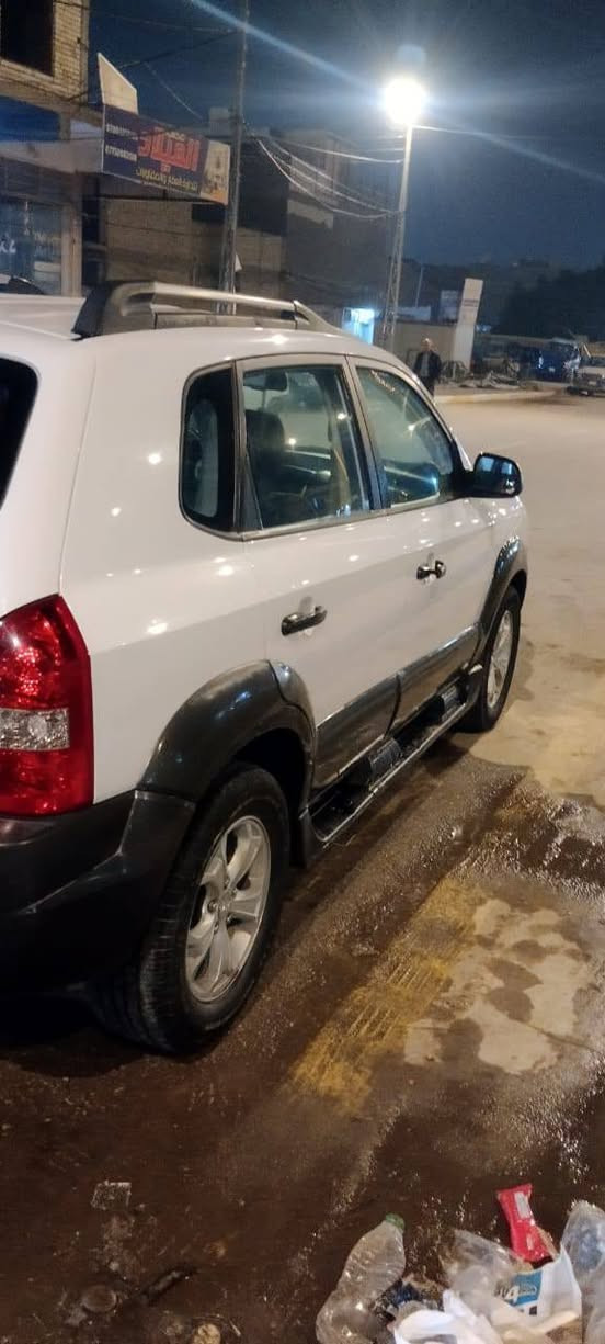 توسان 2009 مكفولة كفالة عامة بسمي ما متواجد بل فيسبوك ***********
