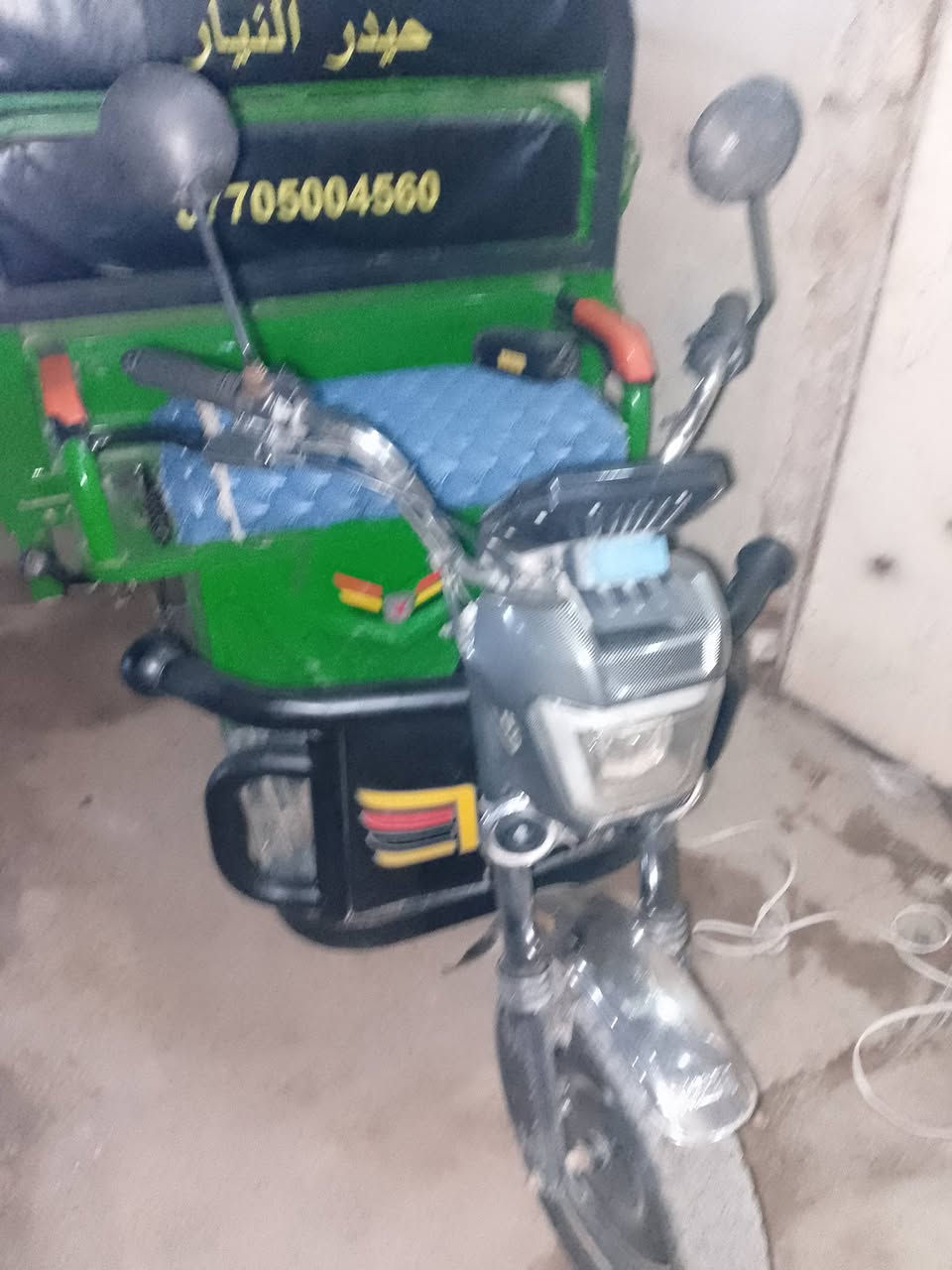 السلام عليكم ستوته لبيع كامله مديل 20245بطاريات جدد الحجم الكبير السعر مليون المكان  الرقم ***********
