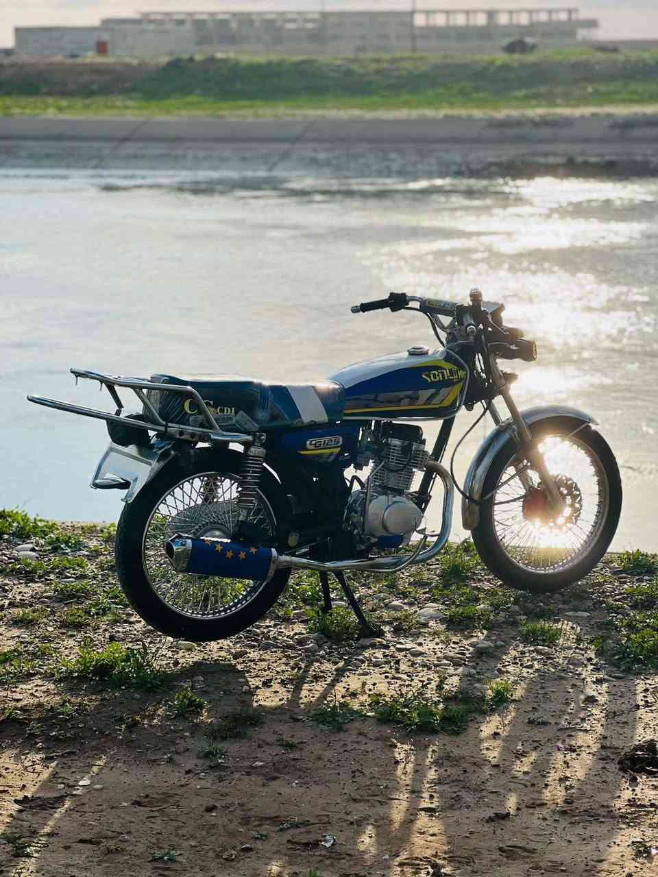 دراجه سونيك 24 باب اول للبيع الشراي يتصل على رقم ***********
